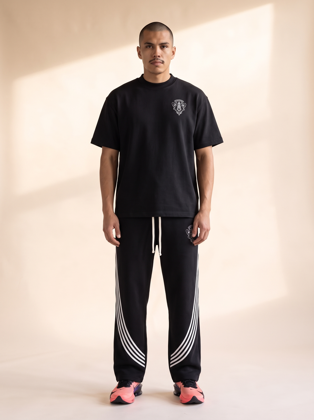 UBG Curved-Stripe Straight Sweatpant